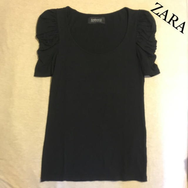 ZARA(ザラ)のZARA【中古】Ｔシャツ レディースのトップス(Tシャツ(半袖/袖なし))の商品写真