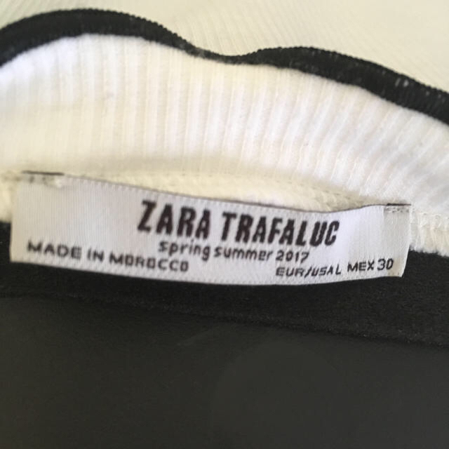 ZARA(ザラ)の美品 ZARA * リブトップス レディースのトップス(カットソー(半袖/袖なし))の商品写真