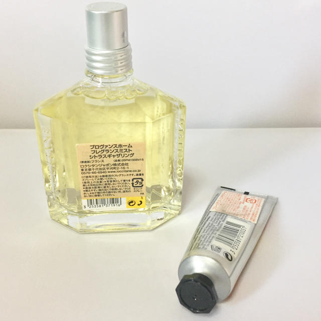 L'OCCITANE(ロクシタン)のロクシタン❤️プロヴァンスホームフレグランスミスト＆フルーツデリスハンドクリーム コスメ/美容の香水(香水(女性用))の商品写真