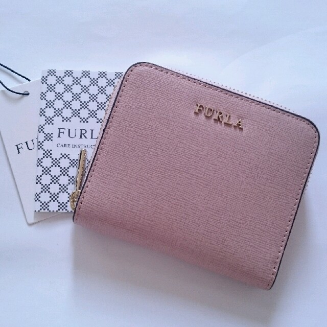 Furla - 【新品】FURLA(フルラ)ムーンストーン レザー 二つ折り財布