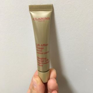 クラランス(CLARINS)のクラランス Vセラム  10g(美容液)