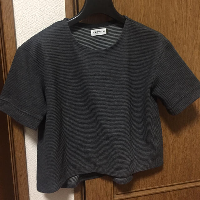 LEPSIM LOWRYS FARM(レプシィムローリーズファーム)の【LEPSIM LOWRYSFARM】 Tシャツ カットソー 春夏秋 レディースのトップス(カットソー(半袖/袖なし))の商品写真