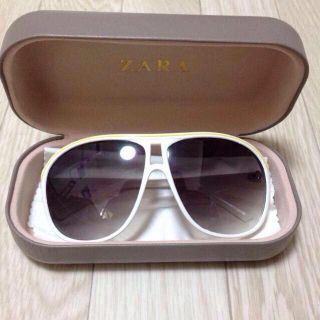 ザラ(ZARA)のZARA♡ホワイトフレーム(サングラス/メガネ)