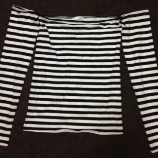 ジェイダ(GYDA)のGYDA♡オフショルボーダートップス(Tシャツ(長袖/七分))