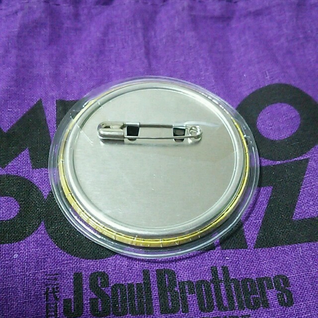 三代目 J Soul Brothers(サンダイメジェイソウルブラザーズ)の三代目 今市隆二 缶バッチ 居酒屋えぐざいる エンタメ/ホビーのタレントグッズ(ミュージシャン)の商品写真