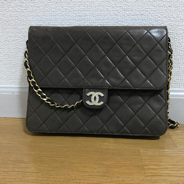 美品♡早い者勝ち♡シャネル CHANEL デカマトラッセ ショルダーバッグレディース