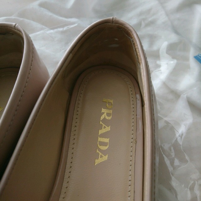PRADA(プラダ)のみゆき様専用【PRADA】リボン付きフラットシューズ レディースの靴/シューズ(バレエシューズ)の商品写真