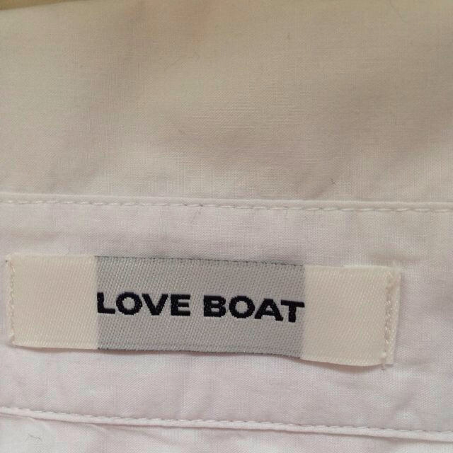 LOVE BOAT(ラブボート)の値下げ！白シャツワンピ マウジー好きに レディースのトップス(シャツ/ブラウス(長袖/七分))の商品写真