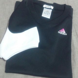 アディダス(adidas)のadidas半袖Tシャツ(Tシャツ(半袖/袖なし))