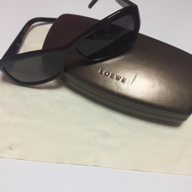 LOEWE(ロエベ)の売り切り値下げ☆LOEWE ロエベ サングラス レディースのファッション小物(サングラス/メガネ)の商品写真