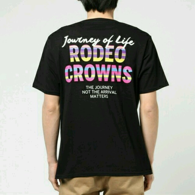 RODEO CROWNS(ロデオクラウンズ)の今期新品*RODEO CROWNS*メンズカラフルボーダーフラッグTシャツ メンズのトップス(Tシャツ/カットソー(半袖/袖なし))の商品写真