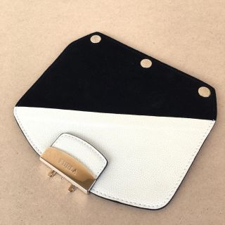 フルラ(Furla)のフルラ完売メトロポリス正規品カスタマイズ大人気フラップ(ショルダーバッグ)