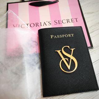 ヴィクトリアズシークレット(Victoria's Secret)のヴィクトリアシークレット パスポートケース 大人気 最終価格(旅行用品)