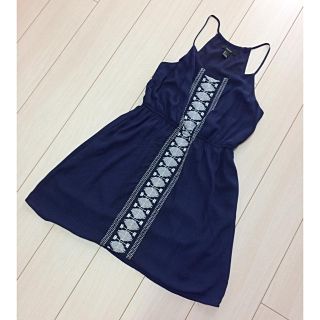 フォーエバートゥエンティーワン(FOREVER 21)の✩chihiro様 専用✩【FOREVER21】刺繍ワンピース♡(ミニワンピース)