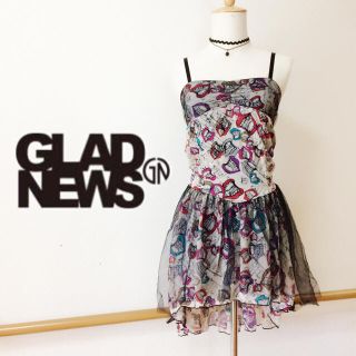 グラッドニュース(GLAD NEWS)のGLADNEWS チュールテールワンピース ロックプリント キャミソール(ミニワンピース)