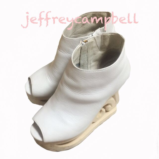 jeffrey campbell