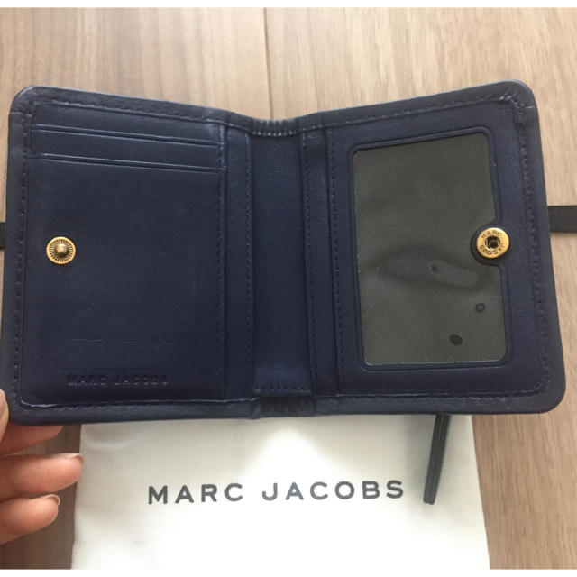 MARC JACOBS(マークジェイコブス)のMARC JACOBS ミニ財布 レディースのファッション小物(財布)の商品写真