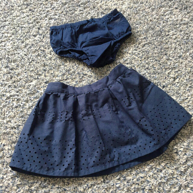 babyGAP(ベビーギャップ)のスカートとパンツ ☆3点セット☆ キッズ/ベビー/マタニティのキッズ服女の子用(90cm~)(スカート)の商品写真