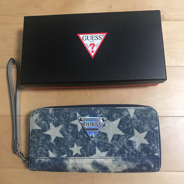 GUESS(ゲス)のGUESS  財布 レディースのファッション小物(財布)の商品写真