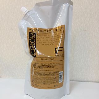 フィヨーレ(FIOLE)のフィヨーレ シャンプー リッチ  1000ml(シャンプー)