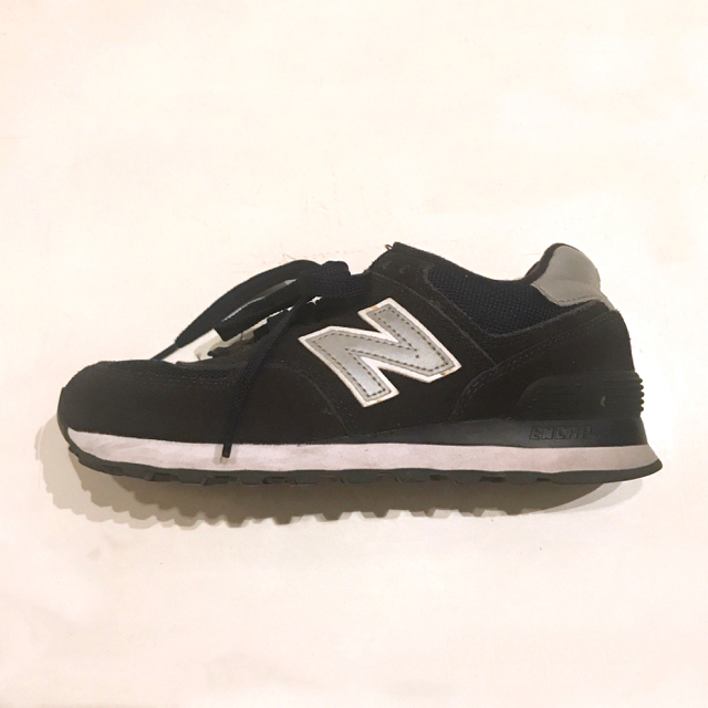 New Balance(ニューバランス)の値下げ！NEW BALANCE W574NWS NAVY/GREY スニーカー レディースの靴/シューズ(スニーカー)の商品写真