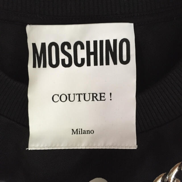 MOSCHINO(モスキーノ)のMOSCHINO パールチェーントレーナー レディースのトップス(トレーナー/スウェット)の商品写真