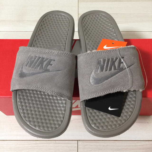 サイズNIKE BENASSI SHEARLING ナイキ ベナッシ シェアリング