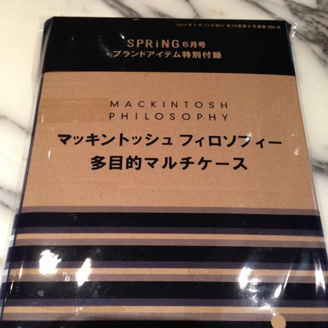 MACKINTOSH PHILOSOPHY(マッキントッシュフィロソフィー)のマッキントッシュ 多目的マルチケース レディースのファッション小物(ポーチ)の商品写真