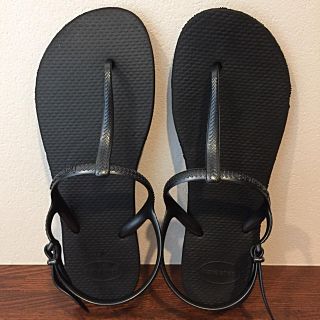 ハワイアナス(havaianas)の未使用❣️ハワイアナス トングビーチサンダル黒37-38 大きめ(ビーチサンダル)