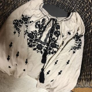 ジャーナルスタンダード(JOURNAL STANDARD)のたちばな様専用です。メドモアゼル 刺繍ブラウス(シャツ/ブラウス(長袖/七分))