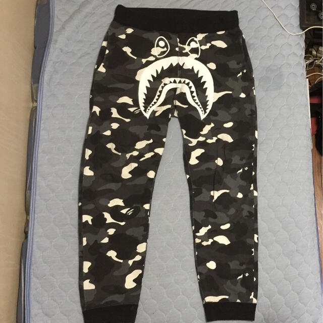 A BATHING APE(アベイシングエイプ)のあっつさん専用 メンズのパンツ(その他)の商品写真