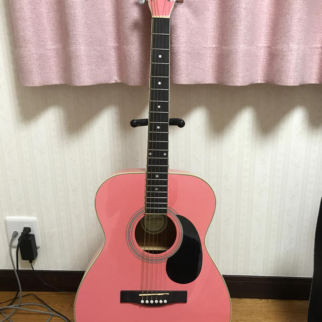 Lumber アコースティックギター ピンク 楽器のギター(アコースティックギター)の商品写真