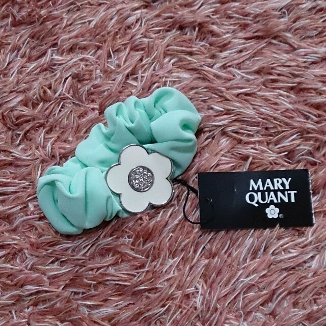 MARY QUANT(マリークワント)の♡マリークワントのシュシュ♡ レディースのヘアアクセサリー(ヘアゴム/シュシュ)の商品写真