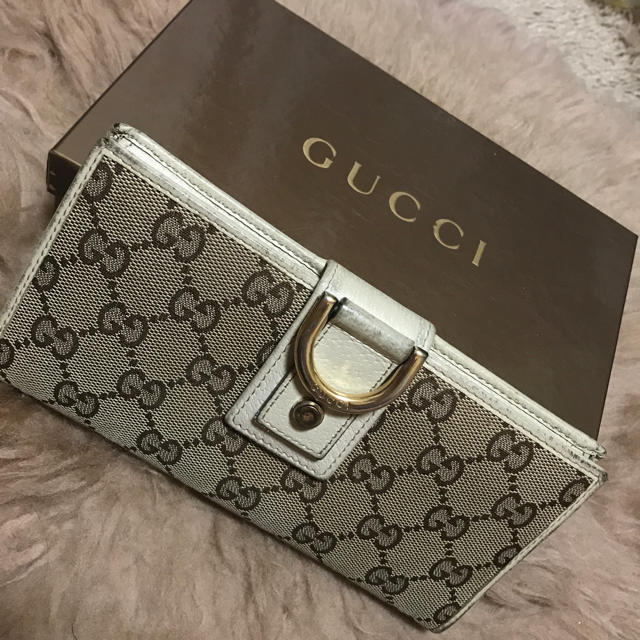 Gucci(グッチ)のGUCCI♡財布 レディースのファッション小物(財布)の商品写真