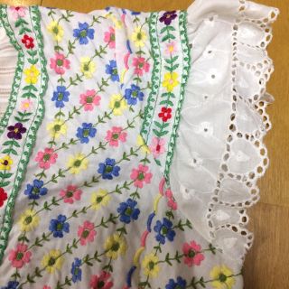 フラワー(flower)の★古着 花刺繍トップス(カットソー(半袖/袖なし))