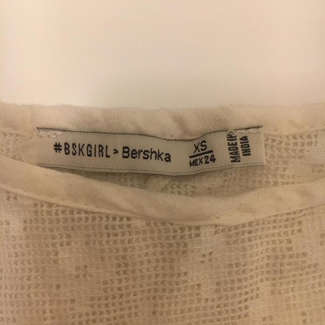 Bershka(ベルシュカ)の【新品未使用】Bershka レディースのトップス(Tシャツ(半袖/袖なし))の商品写真