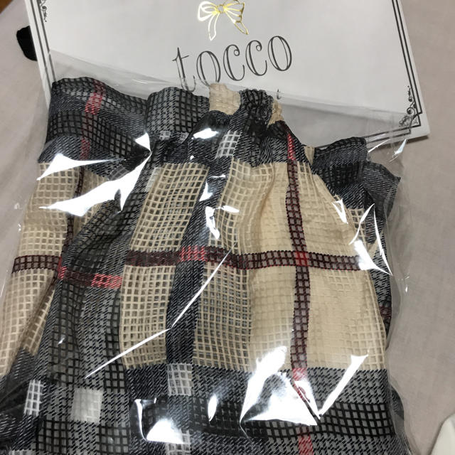 tocco(トッコ)のtocco 完売したダブルチェックシアースカート レディースのスカート(ひざ丈スカート)の商品写真