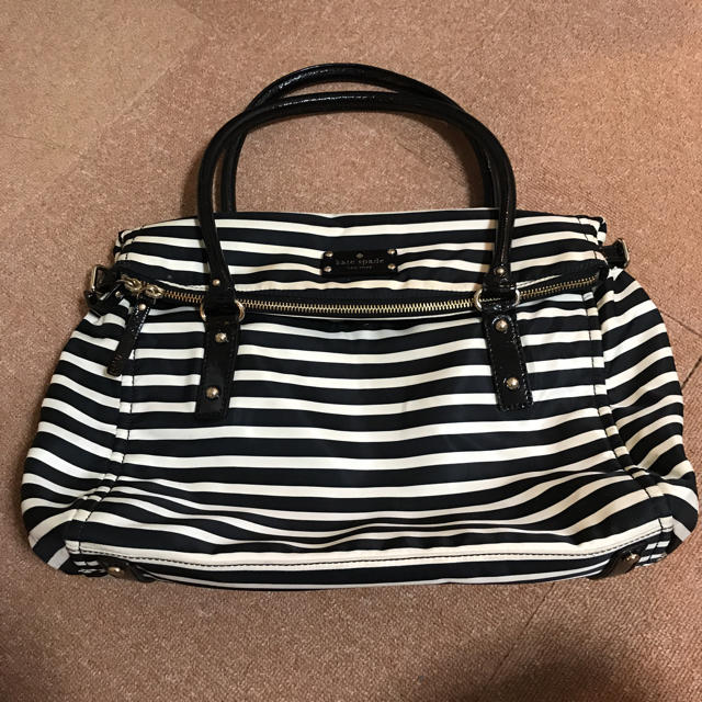 kate spade new york(ケイトスペードニューヨーク)のkate spade ケイト スペード バッグ ボーダー レディースのバッグ(ハンドバッグ)の商品写真