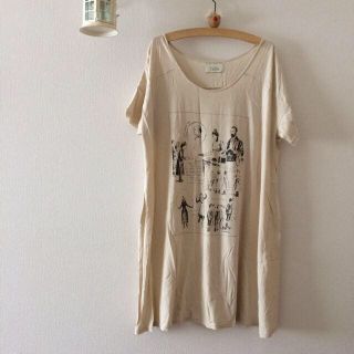 カロリナグレイサー(CAROLINA GLASER)のカロリナ  ⁂ ロングTシャツ(Tシャツ(半袖/袖なし))