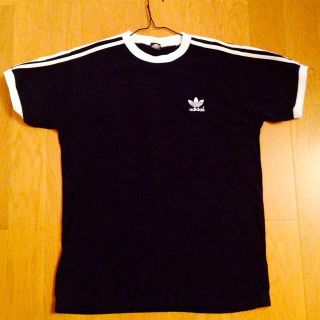 アディダス(adidas)のアディダスTシャツ(Tシャツ(半袖/袖なし))