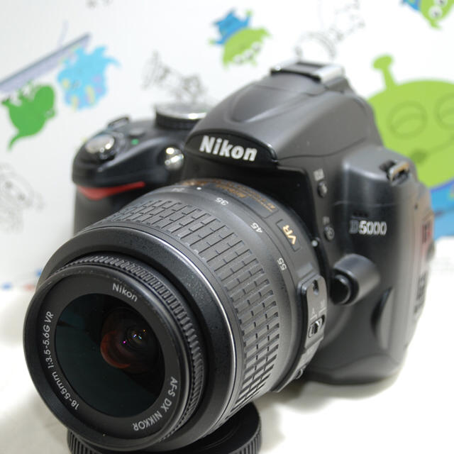 【再入荷！】 ❄️Wi-FiSD付き❄️自撮りもできる❄️ - Nikon nikon ❄️ d5000  デジタル一眼