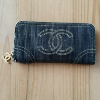 シャネル(CHANEL)の正規品　シャネル　デニム長財布(財布)