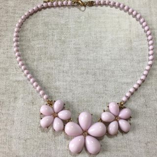 クレアーズ(claire's)のラベンダー色 ネックレス ビジュー お花(ネックレス)