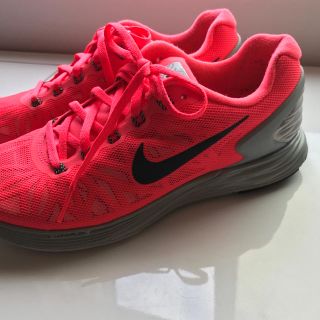 ナイキ(NIKE)のy.sLOVE様専用  美品❤️ナイキトレーニングシューズ(スニーカー)