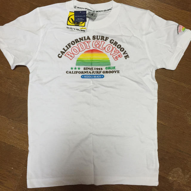 Body Glove(ボディーグローヴ)のBODY GLOVE Tシャツ キッズ/ベビー/マタニティのキッズ服男の子用(90cm~)(Tシャツ/カットソー)の商品写真