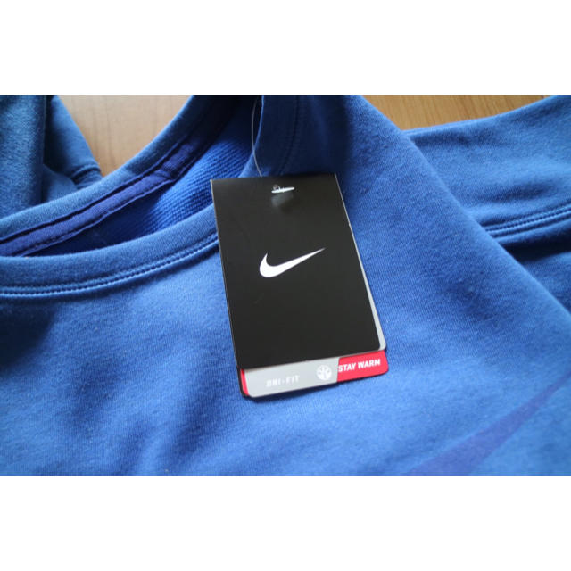 NIKE(ナイキ)のNIKE ナイキ トレーナー DRI FIT スポーツ/アウトドアのトレーニング/エクササイズ(トレーニング用品)の商品写真