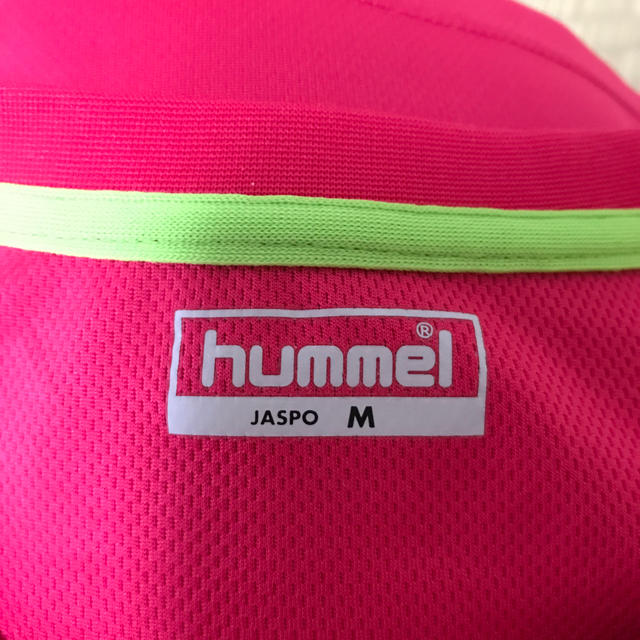 hummel(ヒュンメル)のhummel  Tシャツ スポーツ/アウトドアのサッカー/フットサル(ウェア)の商品写真