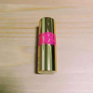 イヴサンローランボーテ(Yves Saint Laurent Beaute)のイヴ・サンローラン ミニルージュ ヴォリュプテシャインNo.49(口紅)