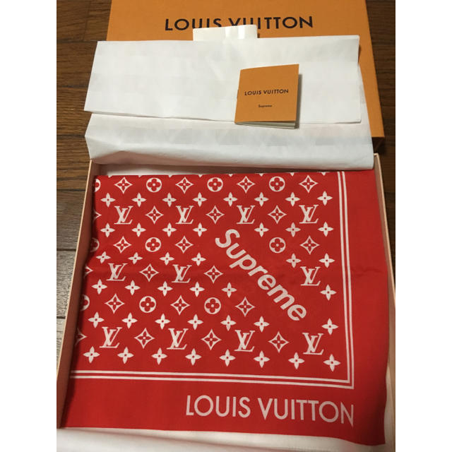 ファッション LOUIS VUITTON - Supreme LOUISVUITTON バンダナ