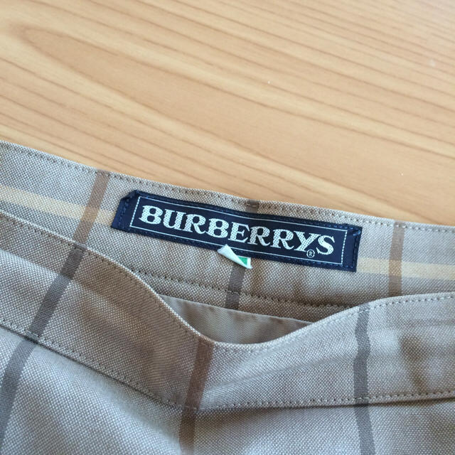 BURBERRY(バーバリー)のBURBERRY チェックスカート バーバリー レディースのスカート(ひざ丈スカート)の商品写真